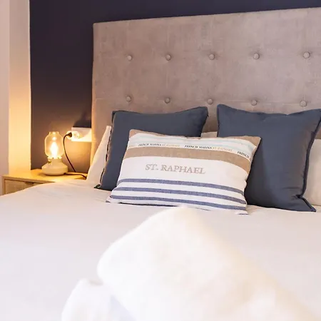 Hermoso En Casco Antiguo De ! * Marbella