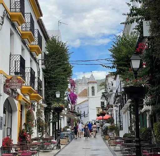 Hermoso En Casco Antiguo De ! ماربيا